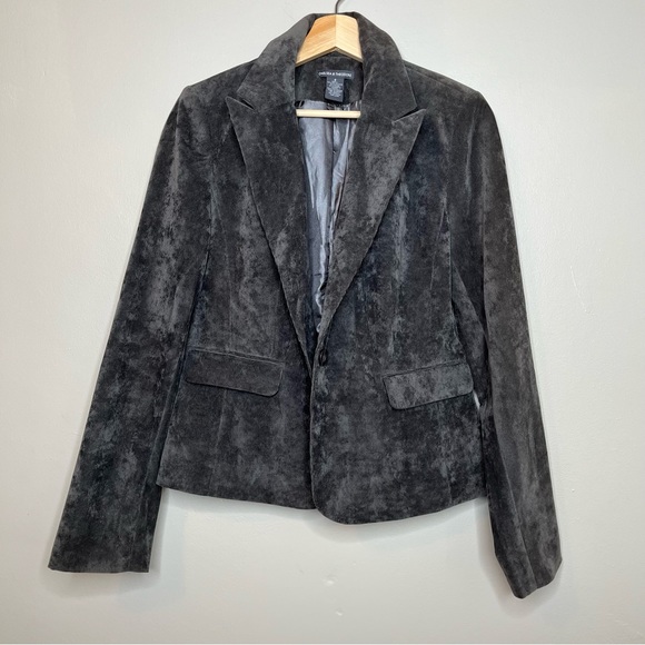 Chelsea & Theodore Jackets & Blazers - Chelsea & Theodore Gray Soft Corduroy Blazer Size 6